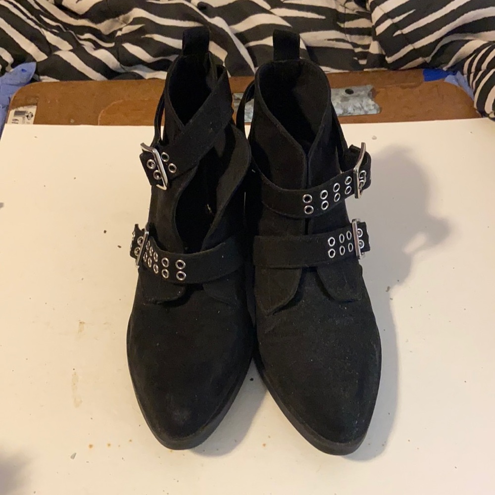 Divided H&M black booties